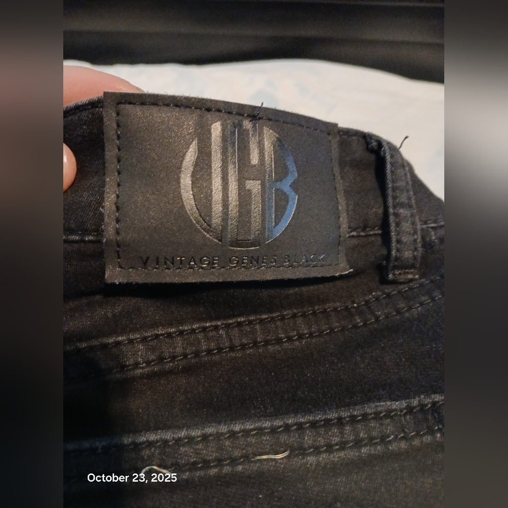 Mens VGB Black Shorts